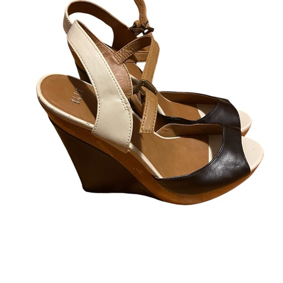 NWOT Elle color block open toe wedge with ankle strap sandal - Picture 2 of 5